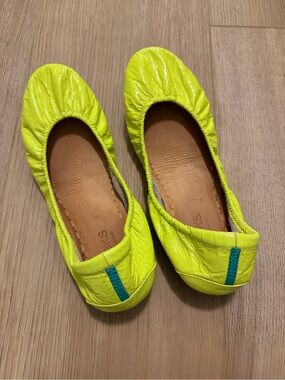 Tieks Unmellow Yellow